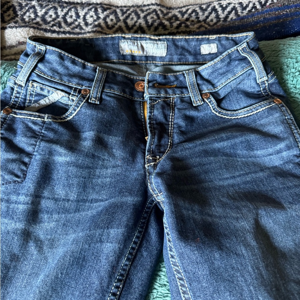 Ariat High Rise Blue Jeans with Classic Design